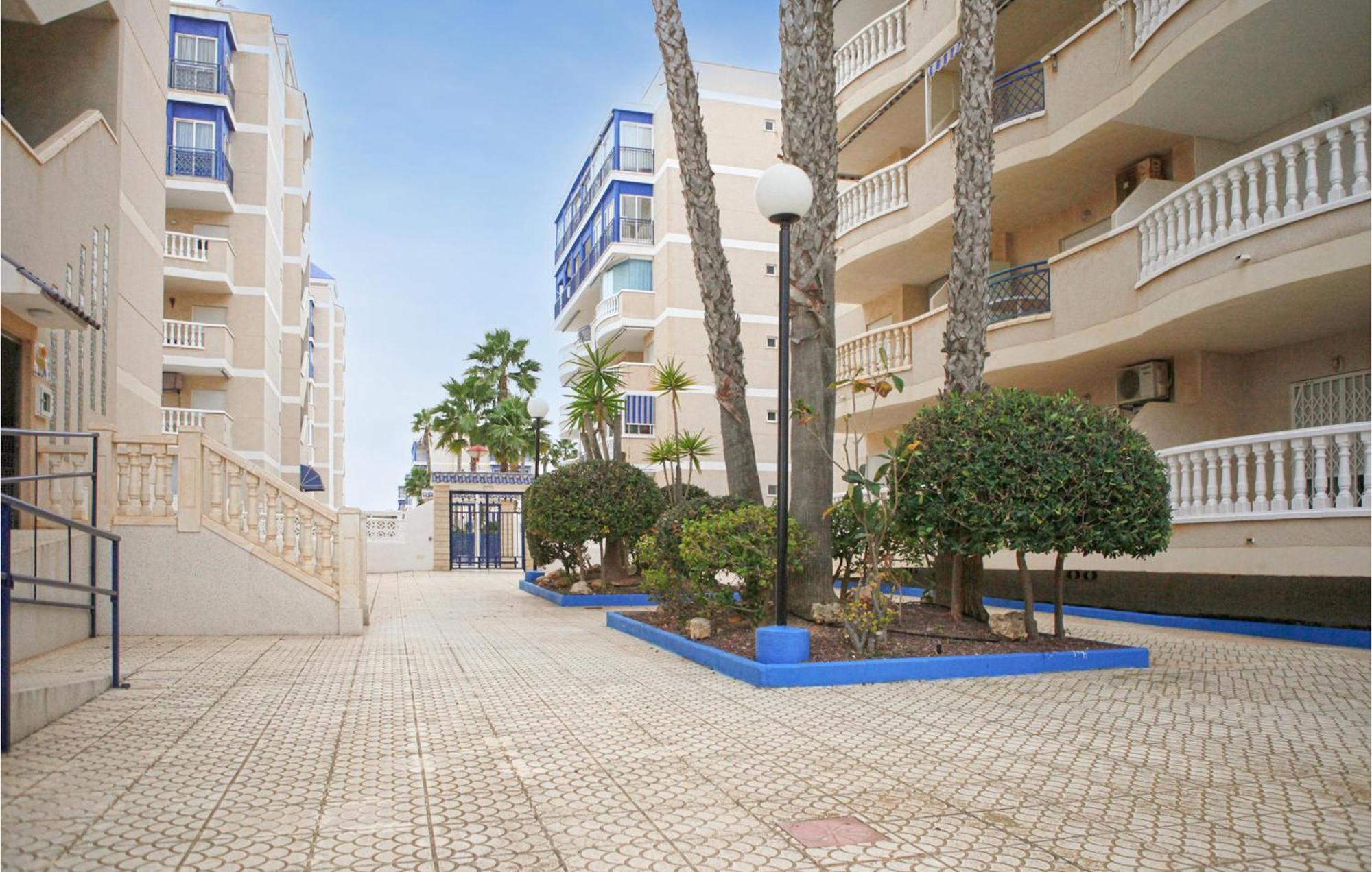 1 Bedroom Nice Apartment In Los アレナレス・デル・ソル エクステリア 写真